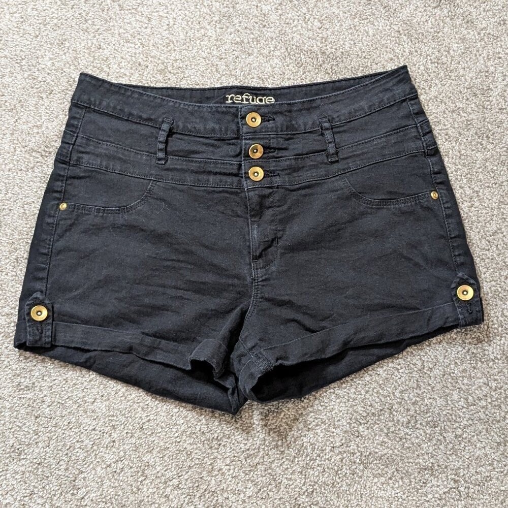 REFUGE Black Mid-Rise Cuffed, Stretch Shorts w Gold Accent Buttons; Size 12